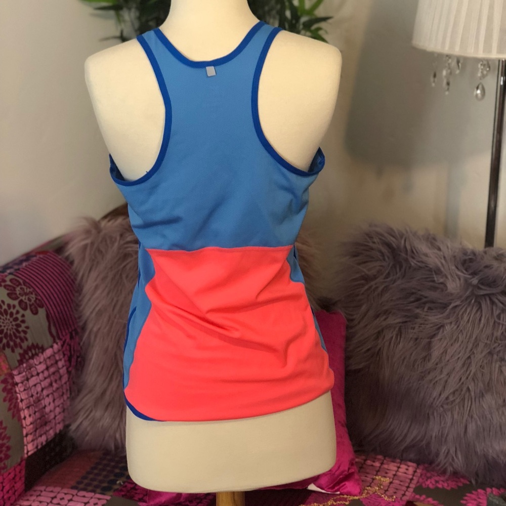 Nike Coral and Blue Tank - Picture 2 of 5